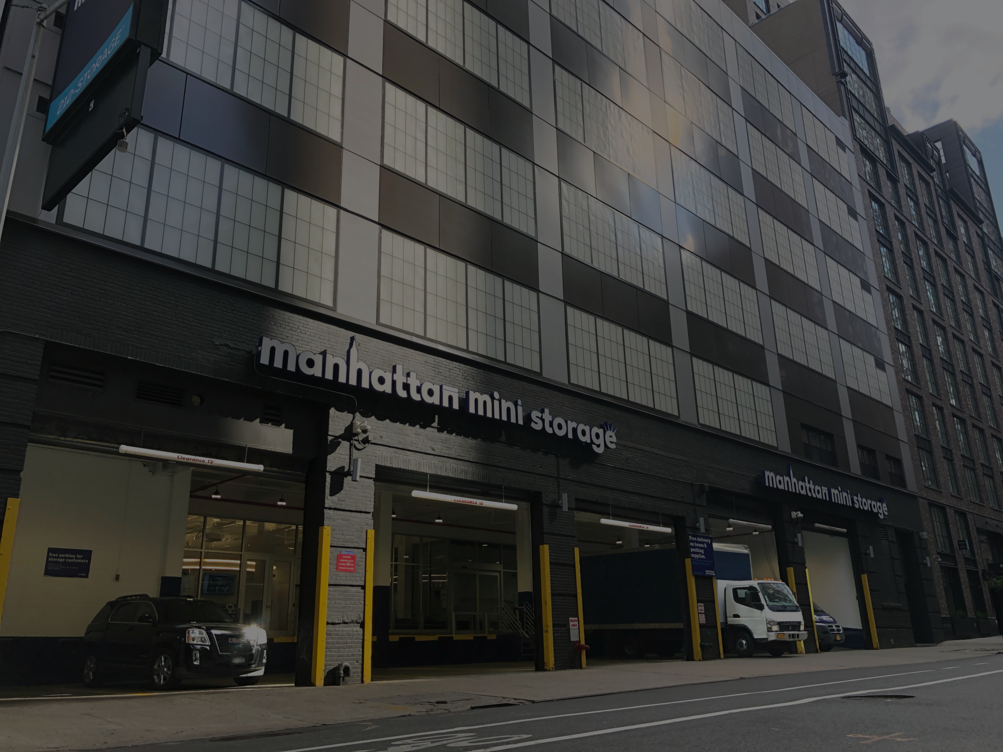 Manhattan-Mini-Storage-Hero-Image
