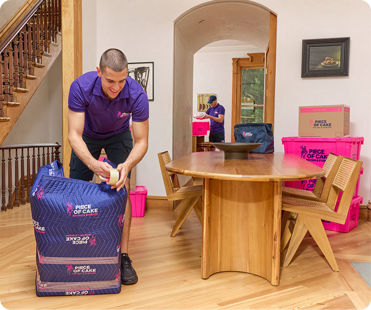 piece-of-cake-moving-partners-2-movers-packing